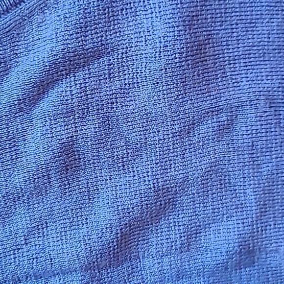 🔥clearance🔥 Banana Republic 100% Merino Wool Sweater with button cuffs - Picture 4 of 10